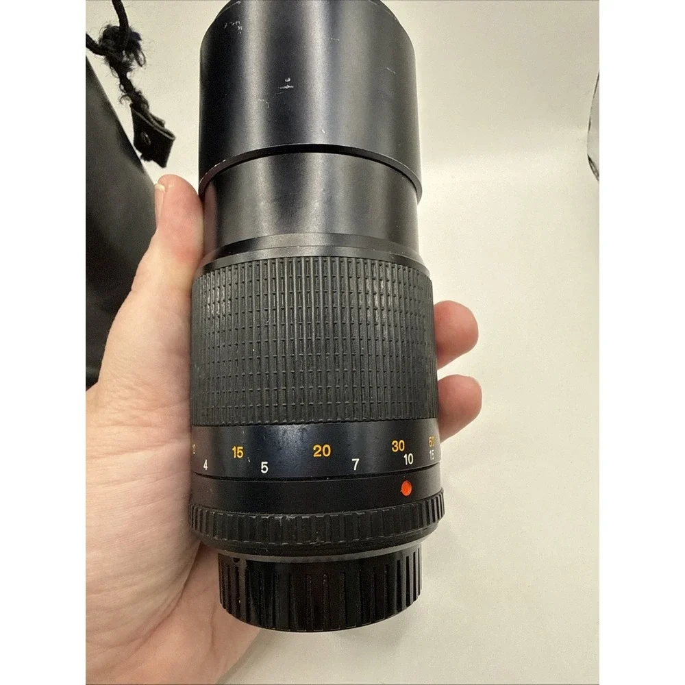 MD Minolta Celtic 200 mm 1:4 Camera Lens Made in Japan